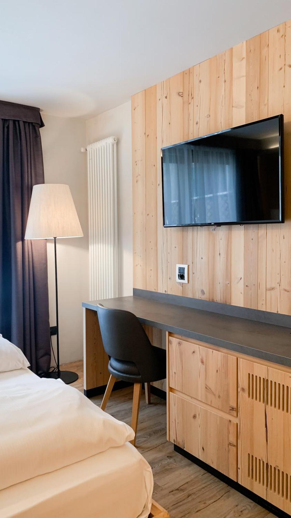 Hotel La Montanara פרדאצו מראה חיצוני תמונה